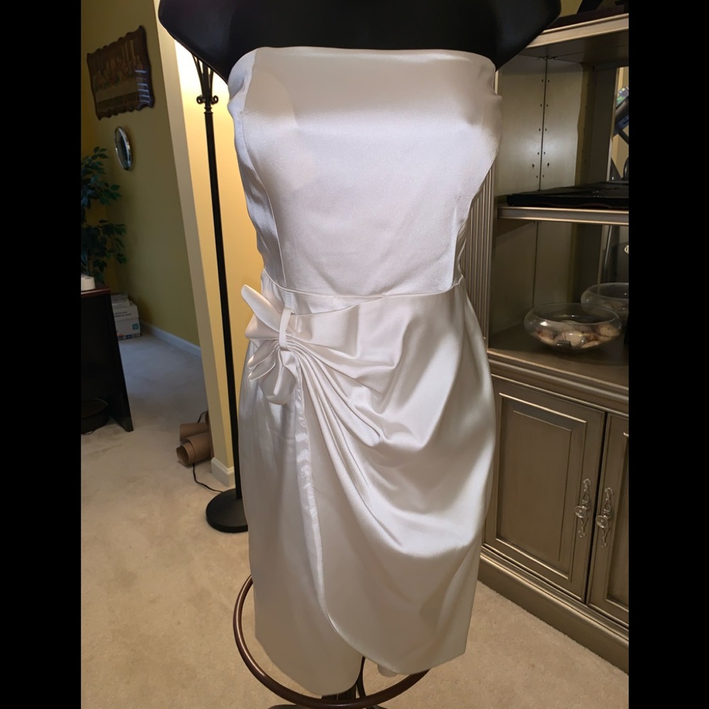 Soft cream satin dress by Calvin Klein size 8